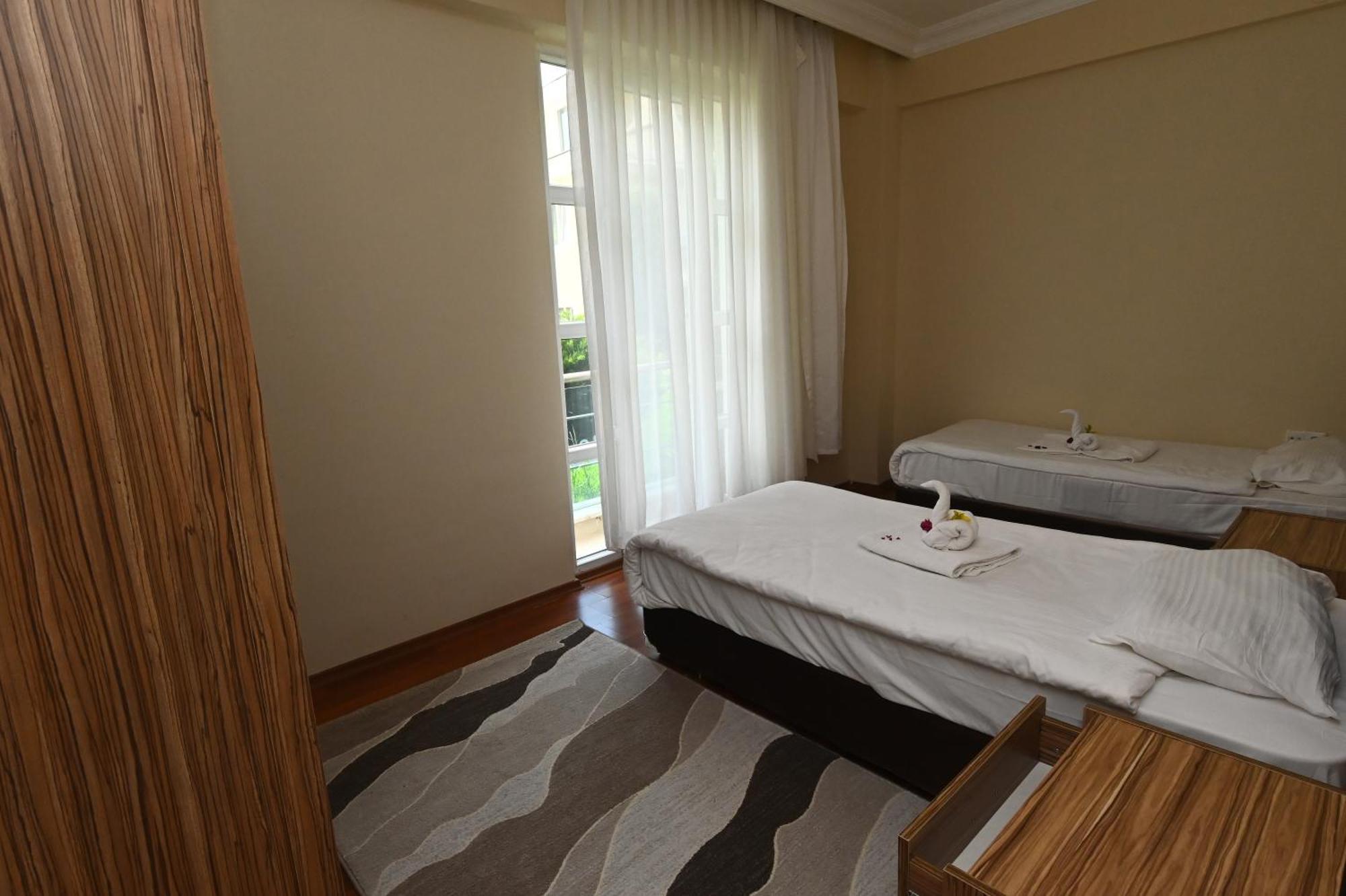 Sarot Thermal Vadi Tatil Koyu - Halal Hotel 博卢 外观 照片
